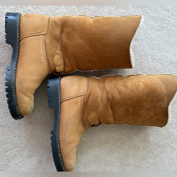 Sorel Women's Tall Tan Suede Shearling-Lined Winter Boots - Picture 3 of 7